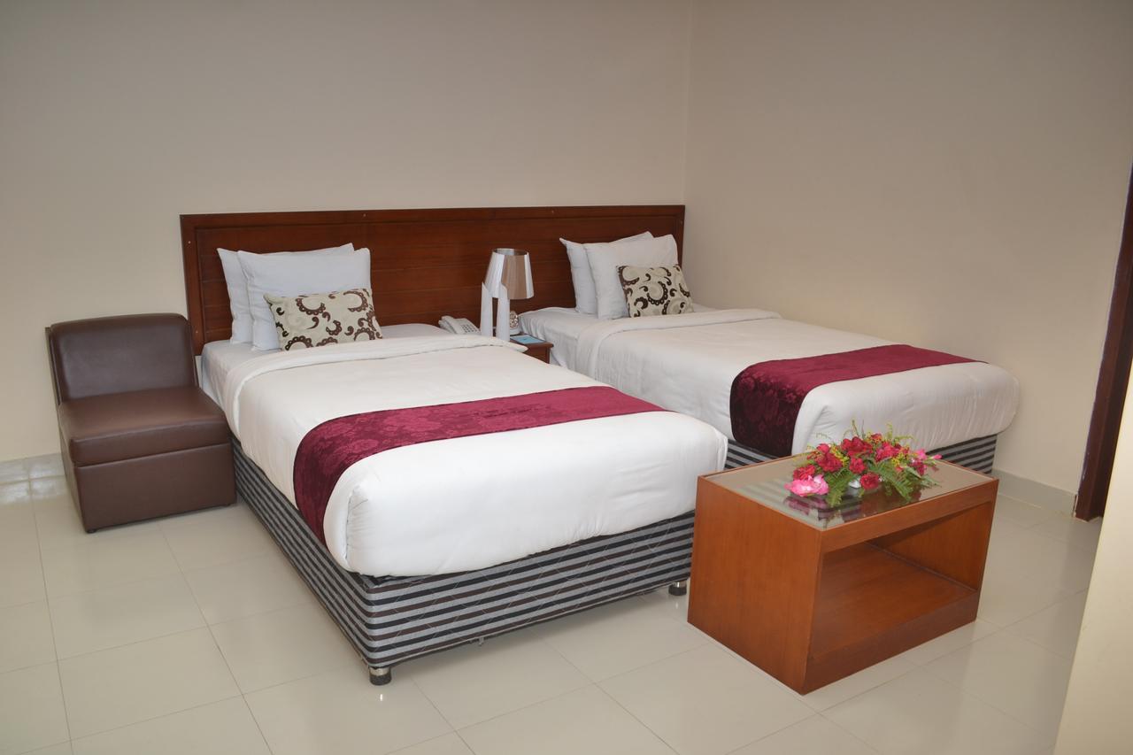 Lighthouse Family Retreat Otel Cox's Bazar Dış mekan fotoğraf